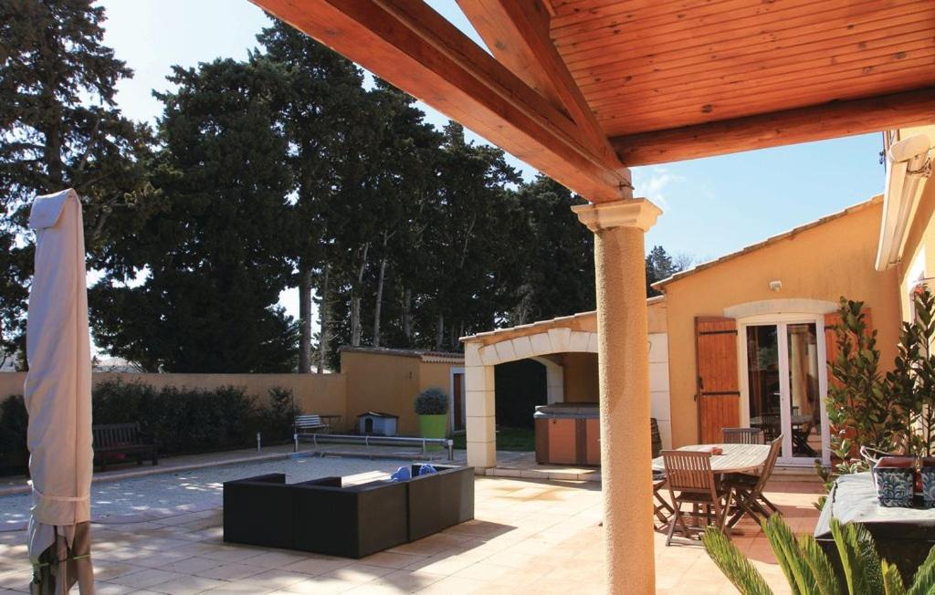 VILLA FLAMENCA - piscine chauffée Châteaurenard Esterno foto