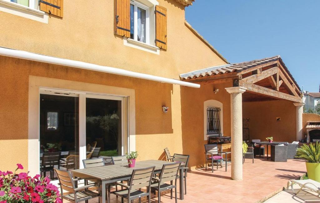 VILLA FLAMENCA - piscine chauffée Châteaurenard Esterno foto
